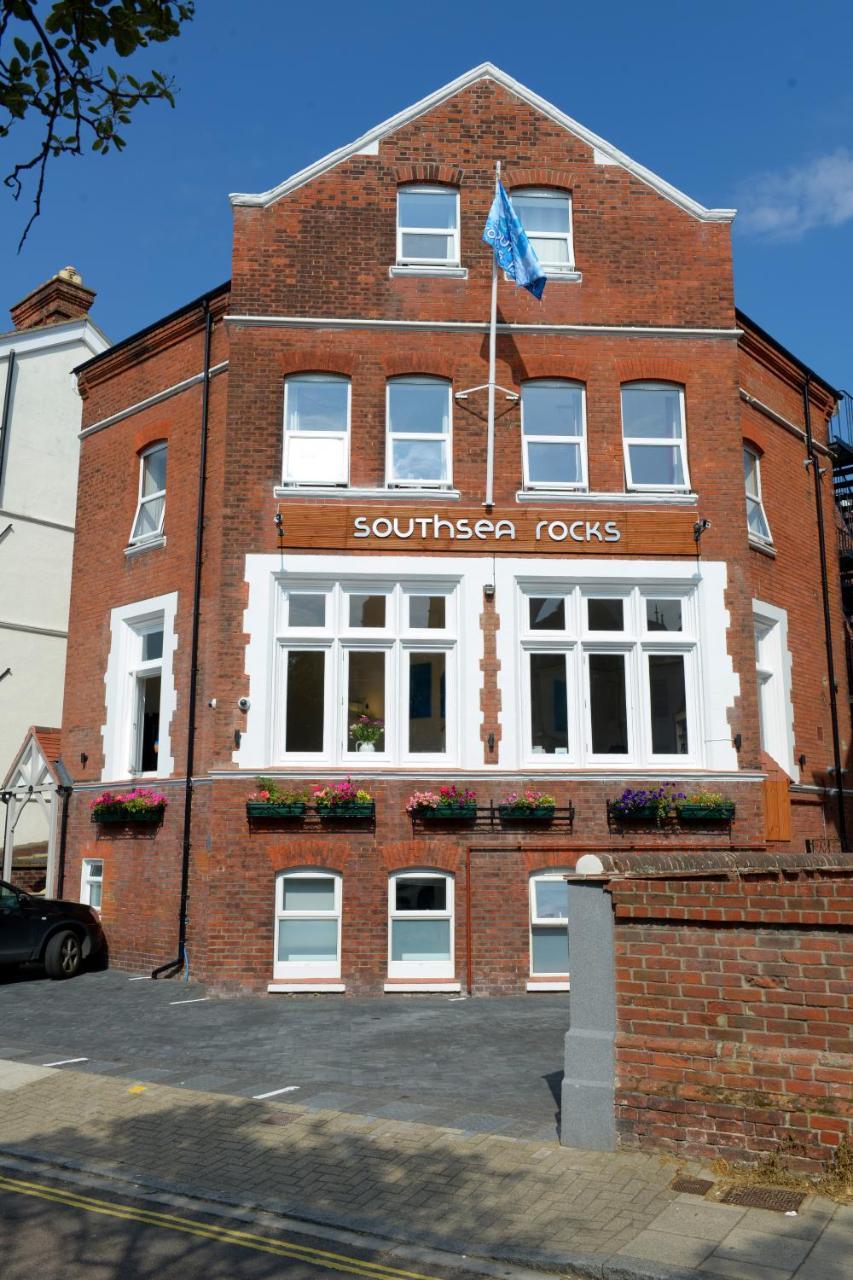 Southsea Rocks Hotel Portsmouth Esterno foto